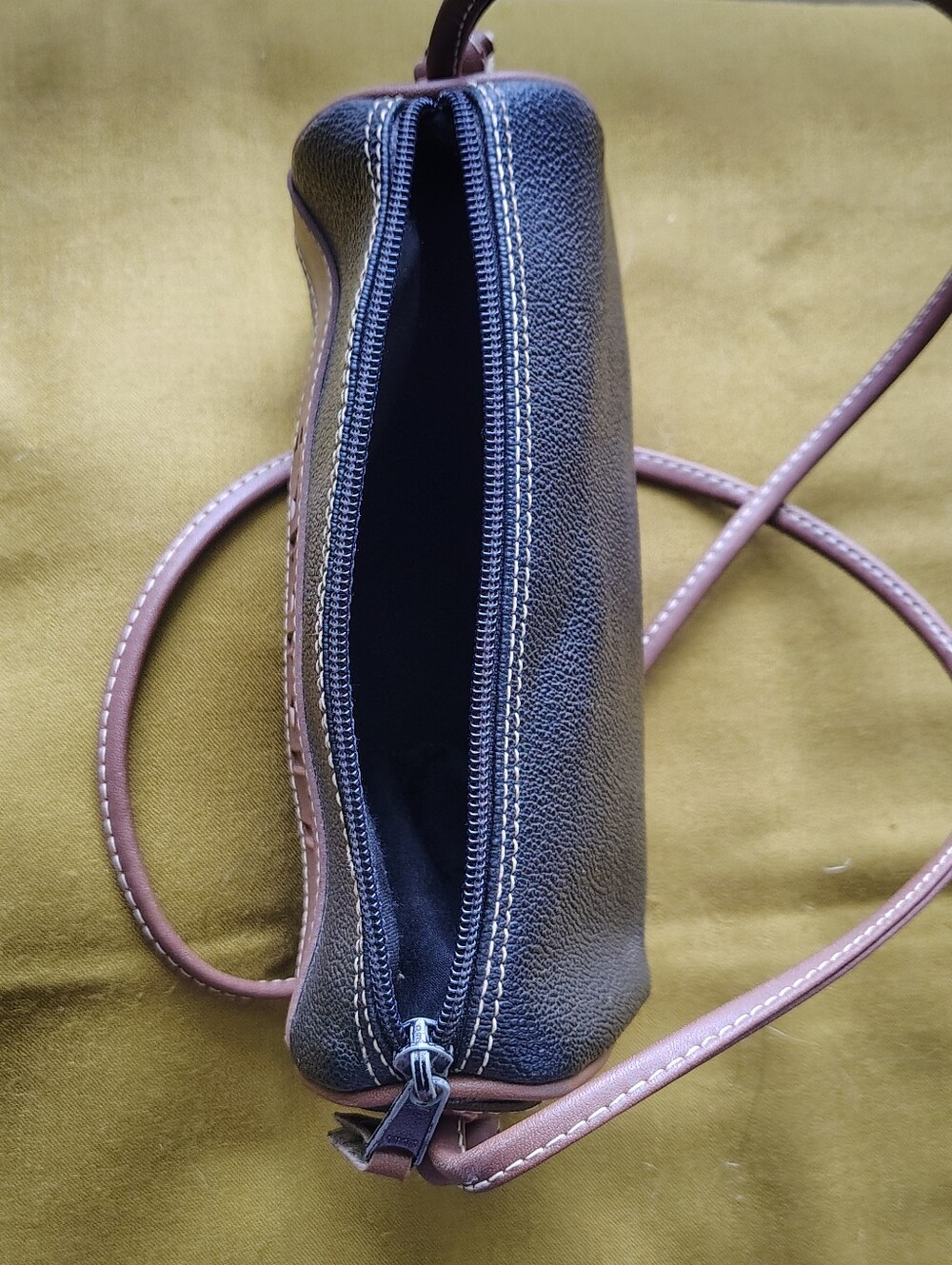 Vintage 80s/90s Esprit Barrel Crossbody Bag - Picture 4 of 5